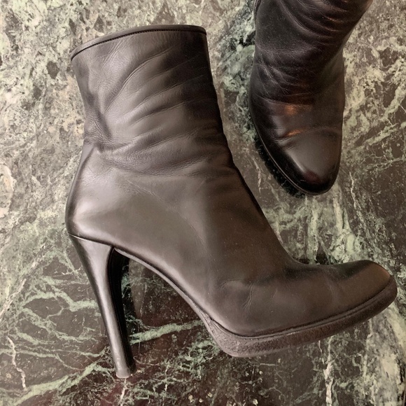 Stuart Weitzman ladies high heels boots - Picture 2 of 8